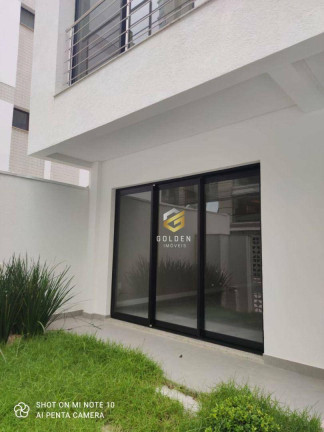 Imagem Sobrado com 3 Quartos à Venda, 220 m² em Centro - Balneário Camboriú Imagem Sobrado com 3 Quartos à Venda, 220 m² em Centro - Balneário Camboriú