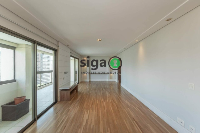 Apartamento com 3 Quartos à Venda ou Locação, 147 m² em Brooklin Paulista - São Paulo