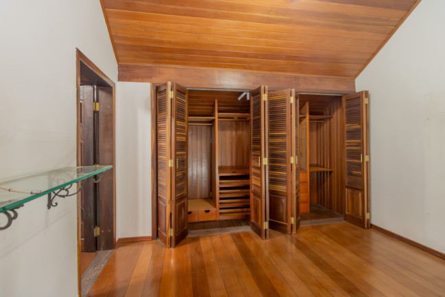 Imagem Casa com 5 Quartos à Venda, 425 m² em Tremembé - São Paulo