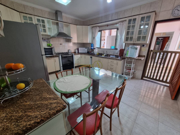 Imagem Casa com 7 Quartos à Venda, 529 m² em Jardim Barra De Jangada - Peruíbe