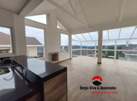 Imagem Casa com 3 Quartos à Venda, em Campos Do Jordão Imagem Casa com 3 Quartos à Venda, em Campos Do Jordão