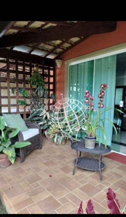 Imagem Casa com 4 Quartos à Venda, 330 m² em Vila Petrópolis - Atibaia