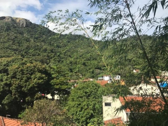 Imagem Imóvel com 2 Quartos à Venda, 80 m² em São Francisco - Niterói Imagem Imóvel com 2 Quartos à Venda, 80 m² em São Francisco - Niterói