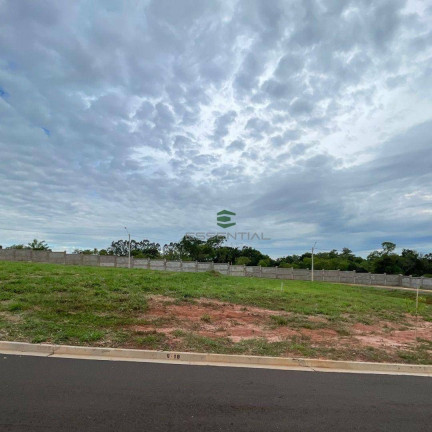 Terreno à Venda, 300 m² em Condomínio Quinta Do Lago Lac Leman - São José Do Rio Preto