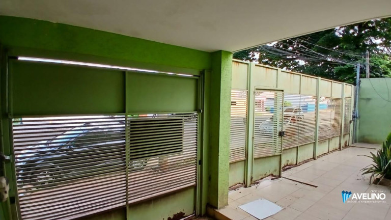 Imagem Imóvel com 4 Quartos à Venda, 200 m² em Centro - Campo Grande Imagem Imóvel com 4 Quartos à Venda, 200 m² em Centro - Campo Grande