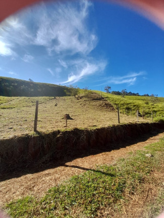 Chácara à Venda, 3.000 m² em Sete Voltas - Taubaté