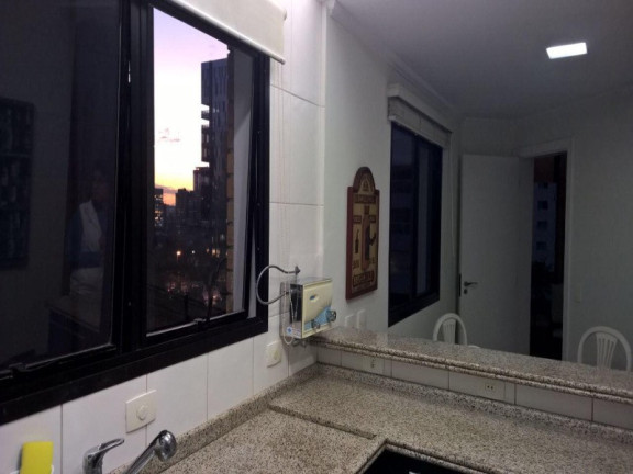 Imagem Imóvel com 4 Quartos à Venda, 205 m² em Vila Nova Conceição - São Paulo Imagem Imóvel com 4 Quartos à Venda, 205 m² em Vila Nova Conceição - São Paulo