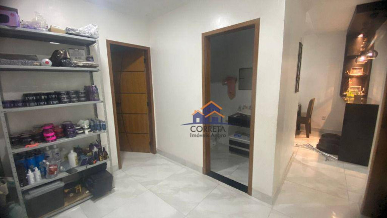 Imagem Casa com 2 Quartos à Venda, 101 m² em Village - Angra Dos Reis Imagem Casa com 2 Quartos à Venda, 101 m² em Village - Angra Dos Reis