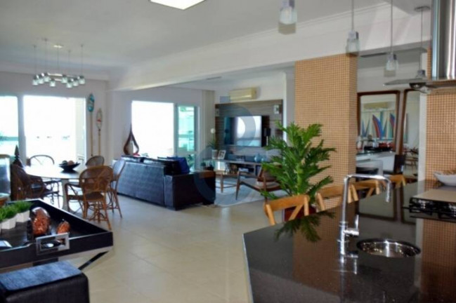 Apartamento com 5 Quartos à Venda, 270 m² em Praia Grande - Ubatuba