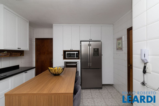Imagem Apartamento com 4 Quartos à Venda, 149 m² em Vila Bastos - Santo André Imagem Apartamento com 4 Quartos à Venda, 149 m² em Vila Bastos - Santo André