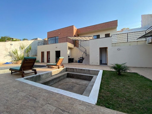 Imagem Chácara com 4 Quartos à Venda, 310 m² em Jardim Estância Brasil - Atibaia Imagem Chácara com 4 Quartos à Venda, 310 m² em Jardim Estância Brasil - Atibaia