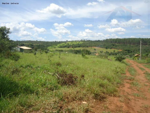 Imagem Chácara à Venda, 1.000 m² em Jardim Estrada De Serra Azul Lmg 821 - Mateus Leme Imagem Chácara à Venda, 1.000 m² em Jardim Estrada De Serra Azul Lmg 821 - Mateus Leme