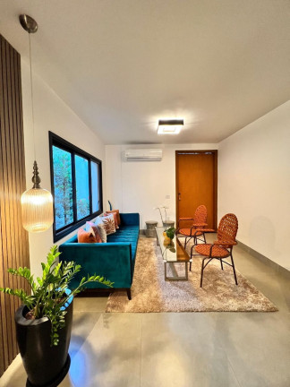 Imagem Casa de Condomínio com 3 Quartos à Venda, 228 m² em Centro - Uberlândia Imagem Casa de Condomínio com 3 Quartos à Venda, 228 m² em Centro - Uberlândia