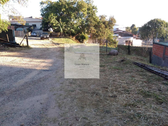 Terreno à Venda, 300 m²