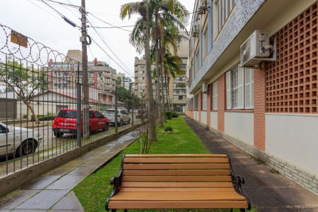 Imóvel com 4 Quartos à Venda, 99 m² em Menino Deus - Porto Alegre