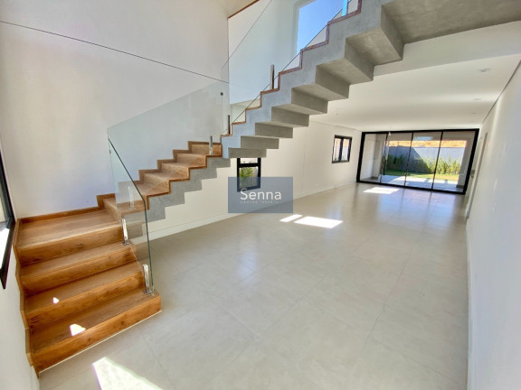 Imagem Casa com 3 Quartos à Venda, em Jardim Novo Mundo - Jundiaí Imagem Casa com 3 Quartos à Venda, em Jardim Novo Mundo - Jundiaí