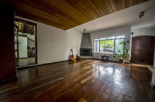 Imagem Casa com 3 Quartos para Alugar, 200 m² em Vila Congonhas - São Paulo Imagem Casa com 3 Quartos para Alugar, 200 m² em Vila Congonhas - São Paulo