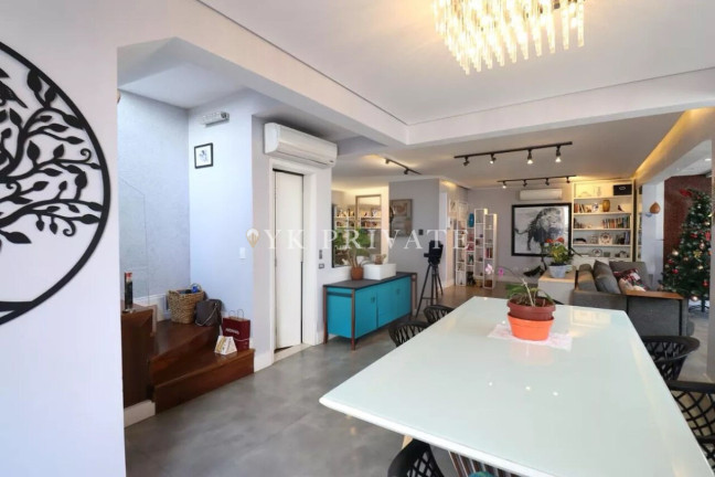Imagem Cobertura com 3 Quartos à Venda, 216 m² em Vila Romana - São Paulo
