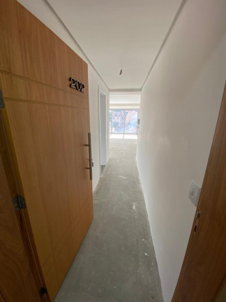 Imagem Imóvel com 3 Quartos à Venda, em Chácara Das Pedras - Porto Alegre Imagem Imóvel com 3 Quartos à Venda, em Chácara Das Pedras - Porto Alegre