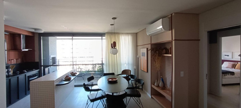 Imagem Apartamento com 2 Quartos à Venda, 72 m² em Centro - Curitiba Imagem Apartamento com 2 Quartos à Venda, 72 m² em Centro - Curitiba