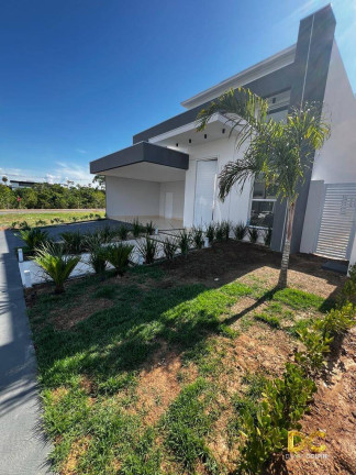 Imagem Casa de Condomínio com 3 Quartos à Venda, 220 m² em Petrópolis - Várzea Grande Imagem Casa de Condomínio com 3 Quartos à Venda, 220 m² em Petrópolis - Várzea Grande