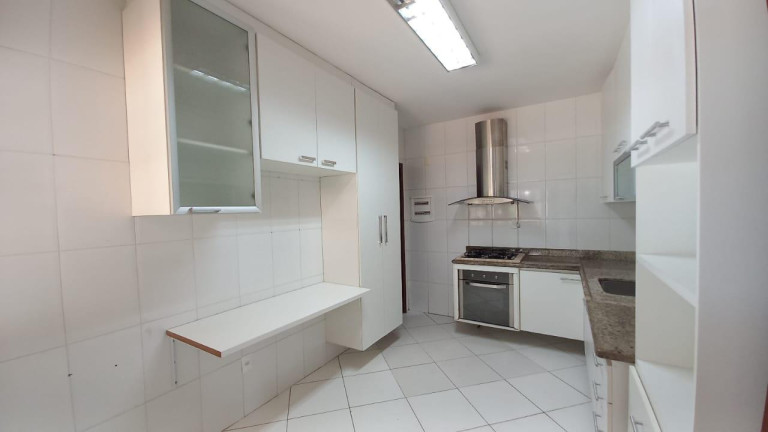 Imagem Casa de Condomínio com 4 Quartos à Venda, 346 m² em Centro - Lauro De Freitas Imagem Casa de Condomínio com 4 Quartos à Venda, 346 m² em Centro - Lauro De Freitas