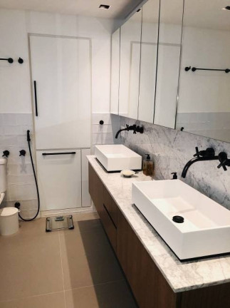 Imagem Apartamento com 2 Quartos à Venda, 128 m² em Moema - São Paulo Imagem Apartamento com 2 Quartos à Venda, 128 m² em Moema - São Paulo