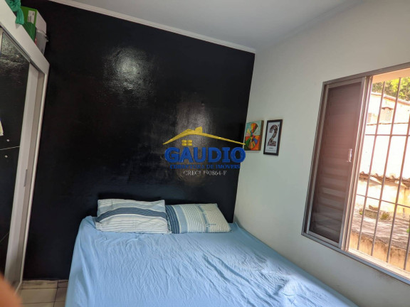 Imagem Casa com 3 Quartos à Venda, 213 m² em Campo Limpo - São Paulo Imagem Casa com 3 Quartos à Venda, 213 m² em Campo Limpo - São Paulo