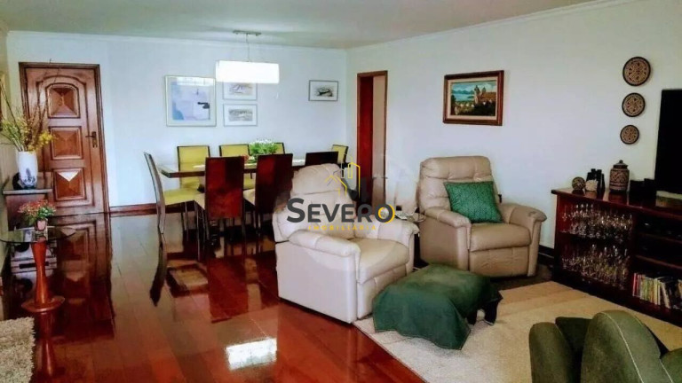 Imagem Apartamento com 4 Quartos à Venda, 260 m² em Icaraí - Niterói Imagem Apartamento com 4 Quartos à Venda, 260 m² em Icaraí - Niterói