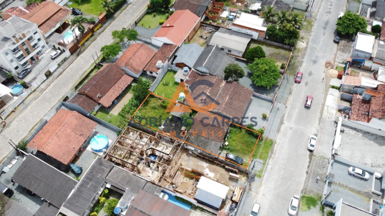Terreno à Venda, 384 m² em Gravatá - Navegantes