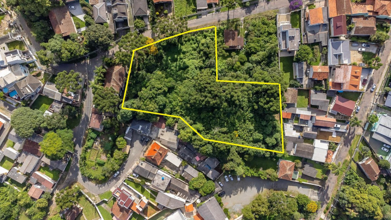 Terreno à Venda, 4.000 m² em Campo Comprido - Curitiba