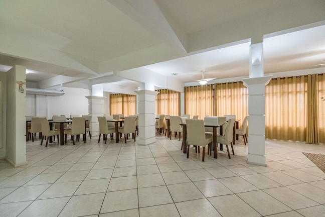 Imagem Apartamento com 2 Quartos à Venda, 74 m² em Centro - Florianópolis