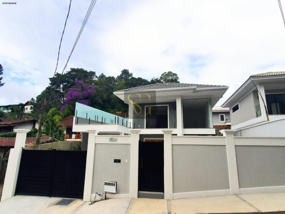 Imagem Casa com 3 Quartos à Venda, 290 m² em Carlos Guinle - Teresópolis