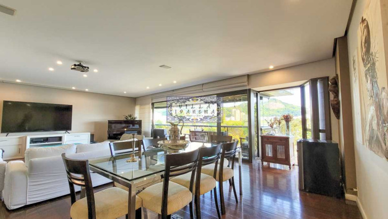 Imagem Apartamento com 4 Quartos à Venda, 230 m² em Lagoa - Rio De Janeiro