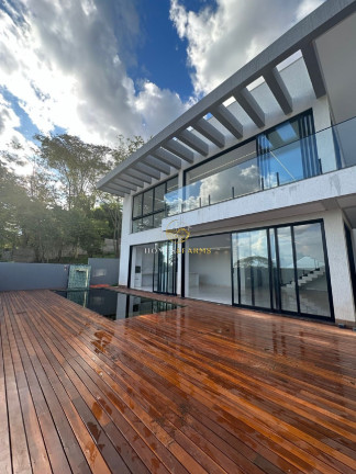 Casa com 4 Quartos à Venda, 412 m² em Residencial Parque Mendanha - Goiânia