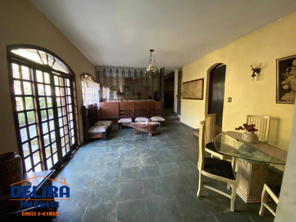 Imagem Chácara com 9 Quartos à Venda, 48 m² em Remédios - Mairiporã Imagem Chácara com 9 Quartos à Venda, 48 m² em Remédios - Mairiporã