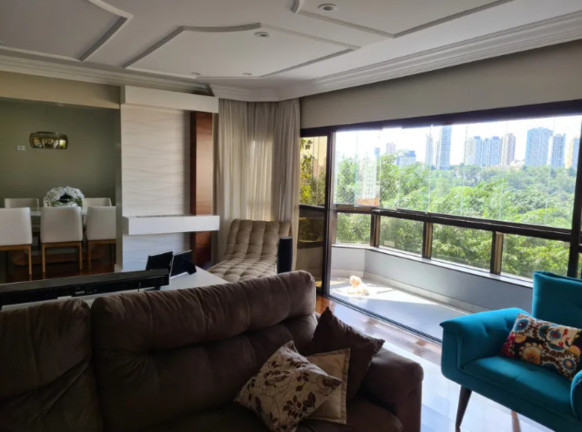 Imóvel com 4 Quartos à Venda, 215 m² em Aclimação - São Paulo