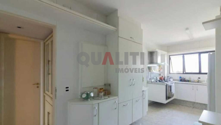 Imagem Apartamento com 3 Quartos à Venda, 180 m² em Moema - São Paulo