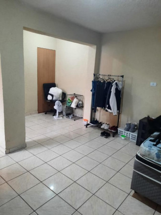 Imagem Casa com 3 Quartos à Venda, 192 m² em Vila Carmosina - São Paulo