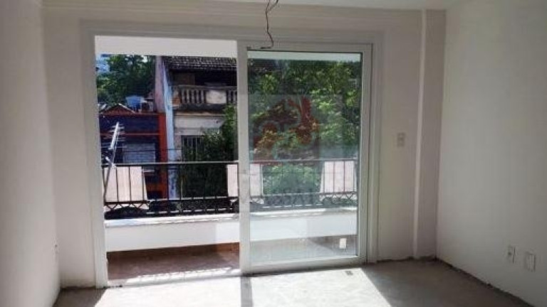 Imagem Apartamento com 2 Quartos à Venda, 67 m² em Floresta - Porto Alegre