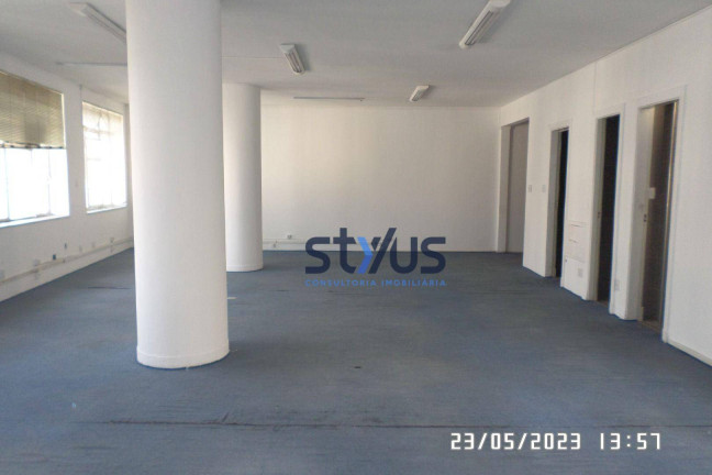 Sala Comercial à Venda ou Locação, 114 m² em República - São Paulo
