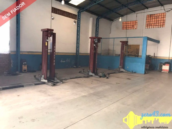 Imagem Casa à Venda, 450 m² em Centro - Londrina Imagem Casa à Venda, 450 m² em Centro - Londrina