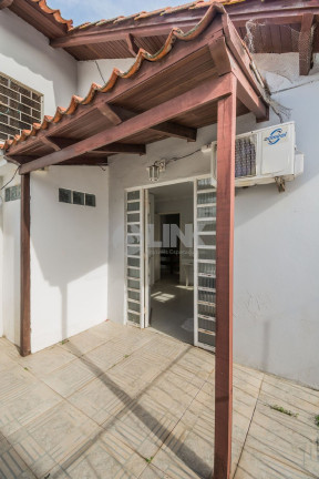 Imagem Casa com 4 Quartos à Venda, 240 m² em Jardim Itu - Porto Alegre Imagem Casa com 4 Quartos à Venda, 240 m² em Jardim Itu - Porto Alegre