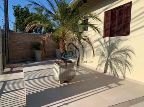 Imagem Casa com 3 Quartos à Venda,  em Martim De Sá - Caraguatatuba