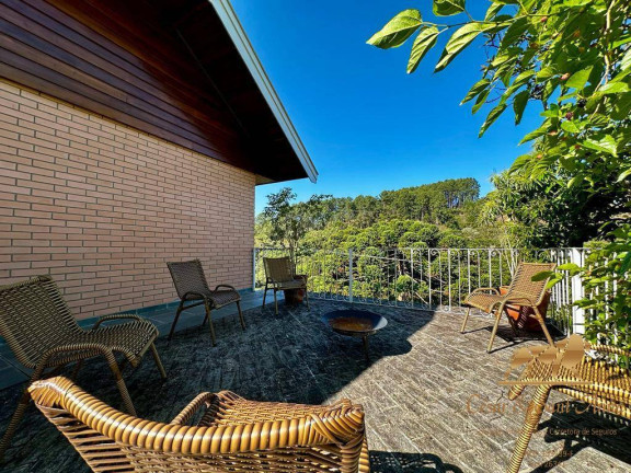 Imagem Casa de Condomínio com 4 Quartos à Venda, 1.350 m² em Vale Encantado - Campos Do Jordão