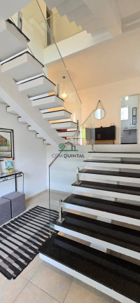 Imagem Casa com 4 Quartos à Venda, 1.303 m² em Jardim Do Golf I - Jandira Imagem Casa com 4 Quartos à Venda, 1.303 m² em Jardim Do Golf I - Jandira