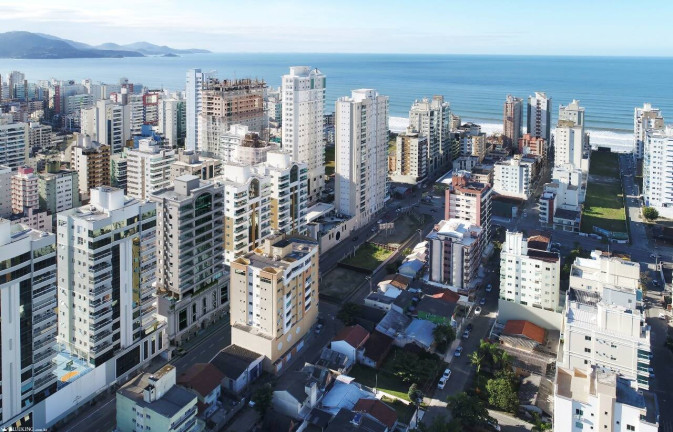 Imagem Apartamento com 4 Quartos à Venda, 145 m² em Meia Praia - Itapema Imagem Apartamento com 4 Quartos à Venda, 145 m² em Meia Praia - Itapema