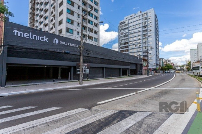 Loja para Alugar, 900 m² em Rio Branco - Porto Alegre