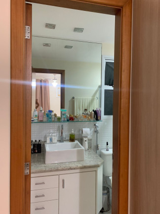 Imagem Imóvel com 3 Quartos à Venda, 126 m² em Santa Lúcia - Vitória Imagem Imóvel com 3 Quartos à Venda, 126 m² em Santa Lúcia - Vitória