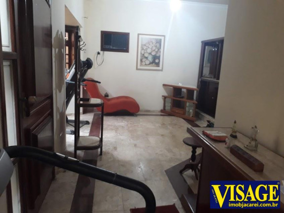 Imagem Casa com 3 Quartos à Venda, 336 m² em Jd. Bela Vista - Jacareí